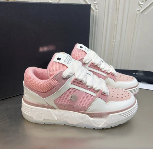 AM102